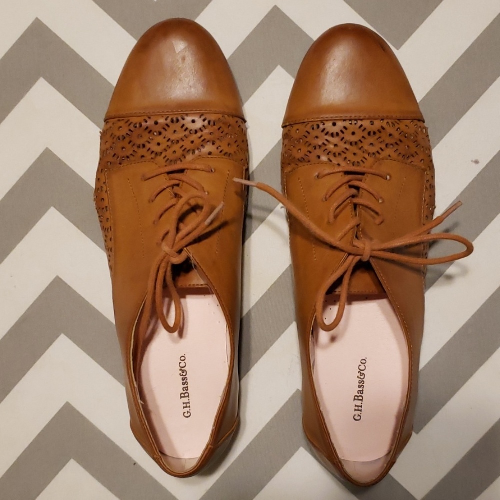 G.H. Bass and Co. Leather Women's Oxfords